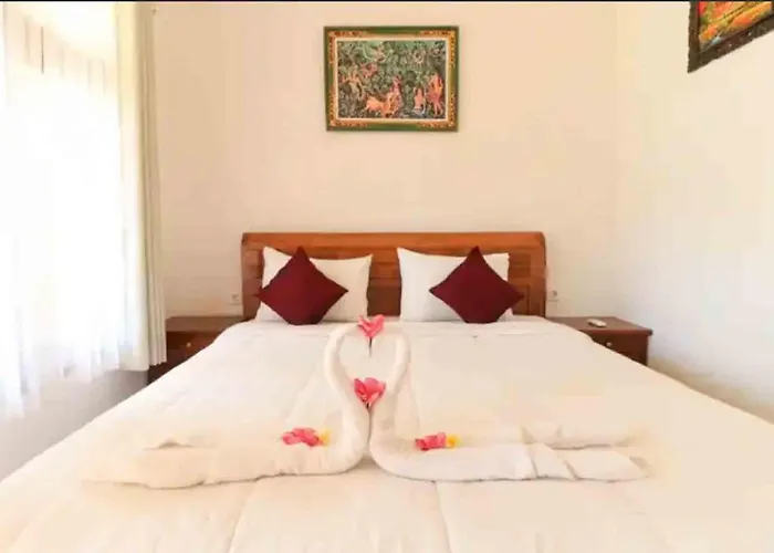 Guest house Kelapa Redpartner 3*